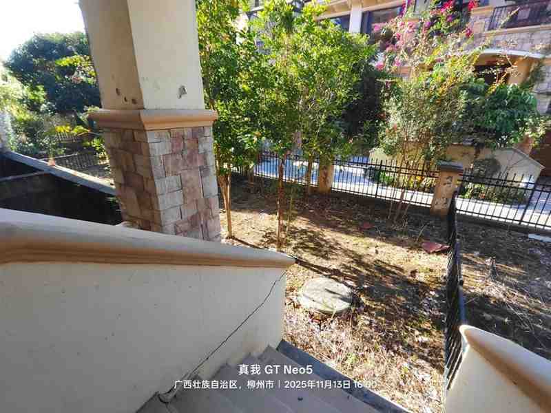  法拍别墅捡漏实录：柳州正和城252㎡联排的竞拍复盘与出价策略 房产家居