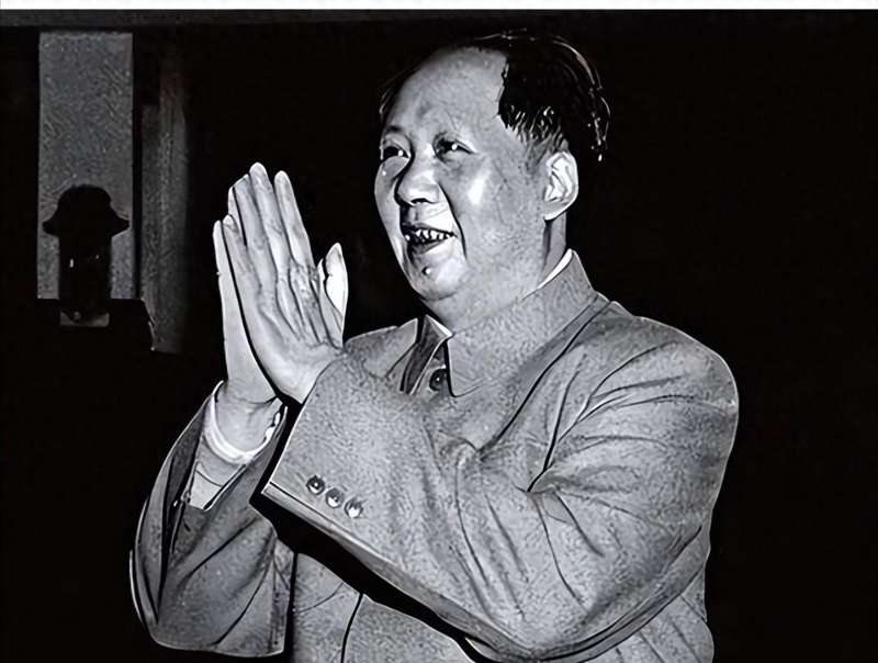  《庐山饭局上的隐秘请愿：曾志三十年的战友情义抉择》 文化旅游 《庐山饭局上的隐秘请愿：曾志三十年的战友情义抉择》 文化旅游
